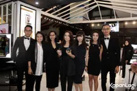 Foto Ussy Sulistiawaty