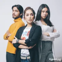 Foto Ussy Sulistiawaty