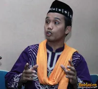 Foto Ustadz Maulana