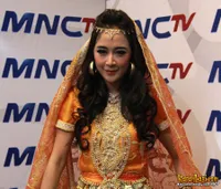 Foto Uut Permatasari