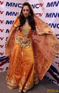 Foto Uut Permatasari