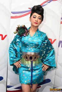 Foto Uut Permatasari