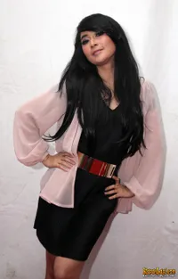 Foto Uut Permatasari