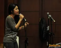 Foto Uut Permatasari