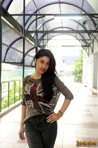 Foto Uut Permatasari