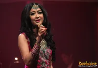 Foto Uut Permatasari