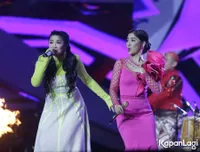 Foto Uut Permatasari