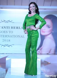 Foto Vania Fitriyanti Herlambang