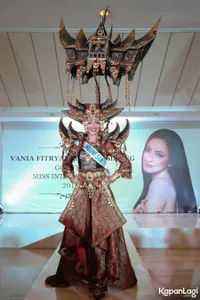 Foto Vania Fitriyanti Herlambang