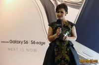 Foto Vebbina Kaunang