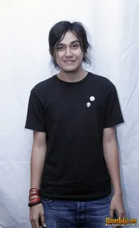 Foto Vicky Nitinegoro