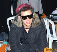 Foto Vicky Nitinegoro