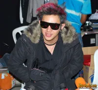 Foto Vicky Nitinegoro