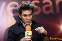 Foto Vicky Nitinegoro