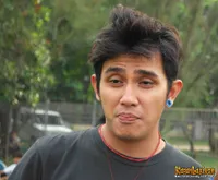 Foto Vicky Nitinegoro