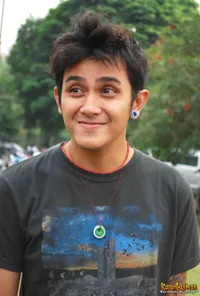 Foto Vicky Nitinegoro