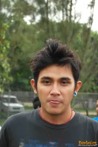 Foto Vicky Nitinegoro