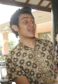 Foto Vicky Nitinegoro