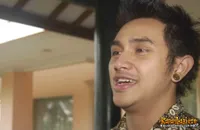 Foto Vicky Nitinegoro