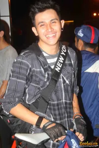 Foto Vicky Nitinegoro