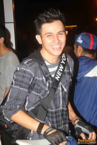 Foto Vicky Nitinegoro