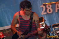 Foto Vicky Nitinegoro