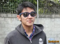 Foto Vicky Nitinegoro