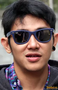 Foto Vicky Nitinegoro