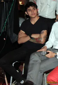 Foto Vicky Nitinegoro