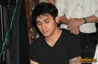 Foto Vicky Nitinegoro