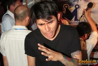 Foto Vicky Nitinegoro