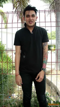 Foto Vicky Nitinegoro