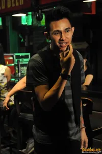 Foto Vicky Nitinegoro