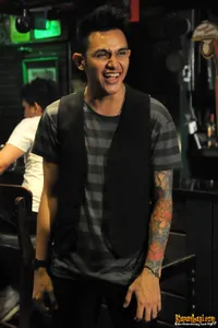 Foto Vicky Nitinegoro