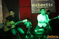 Foto Vicky Nitinegoro