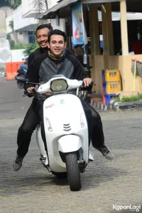 Foto Vicky Nitinegoro