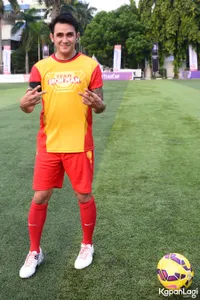 Foto Vicky Nitinegoro