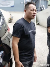 Foto Vicky Prasetyo
