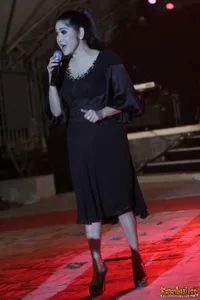 Foto Vina Panduwinata