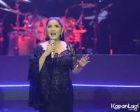 Foto Vina Panduwinata