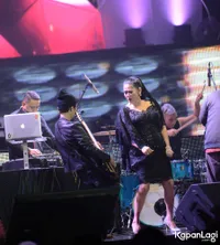 Foto Vina Panduwinata