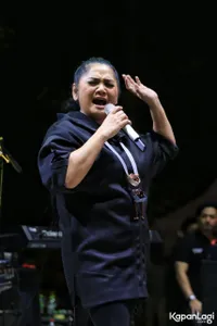 Foto Vina Panduwinata