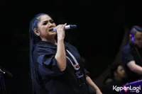 Foto Vina Panduwinata