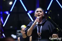 Foto Vina Panduwinata