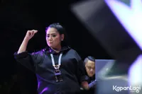 Foto Vina Panduwinata