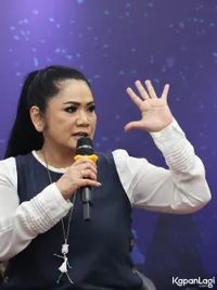 Foto Vina Panduwinata