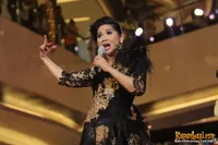 Foto Vina Panduwinata