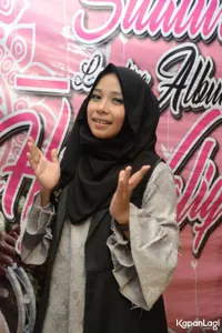 Foto Wafiq Azizah