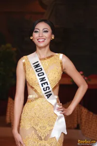 Foto Whulandary Herman