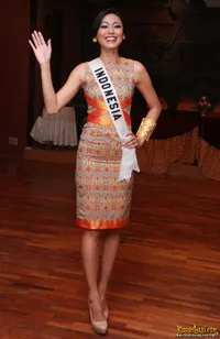 Foto Whulandary Herman